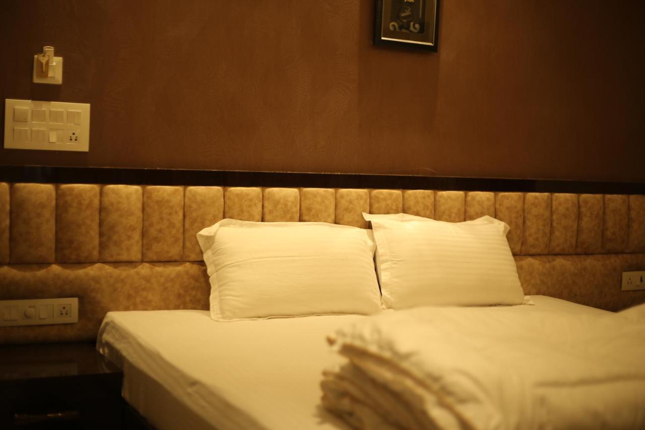 L. R Residency Hotel Káncsipuram Kültér fotó