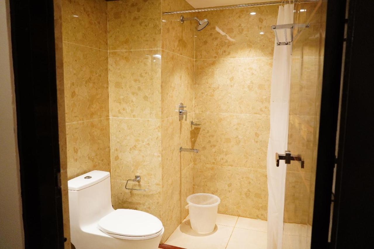 L. R Residency Hotel Káncsipuram Kültér fotó