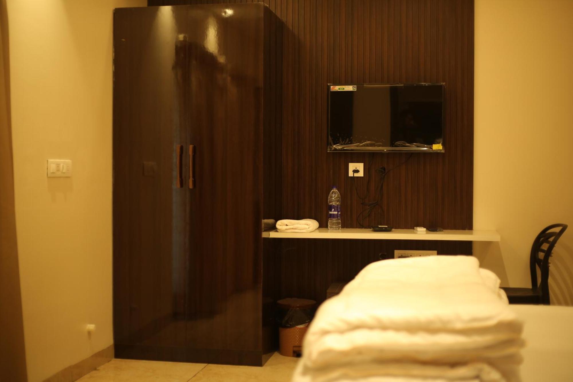 L. R Residency Hotel Káncsipuram Kültér fotó